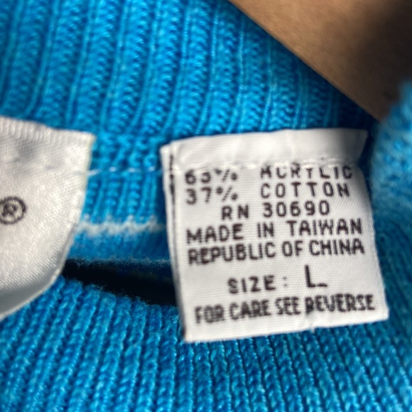 Vintage Weathervane Mock‎ Neck Cap Sleeve Top - Picture 8 of 9